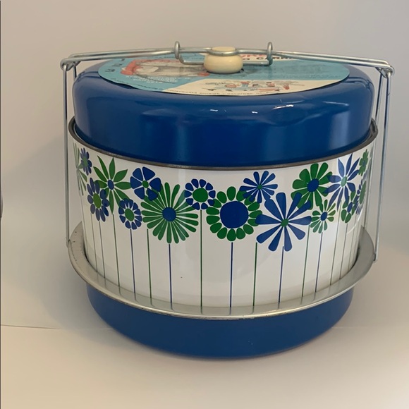 RARE 1960s Vintage Metal Daisy Pattern Triple Decker Food Carrier Thermos Bowl